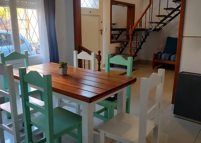 Casa Muy Comoda Y Luminosa